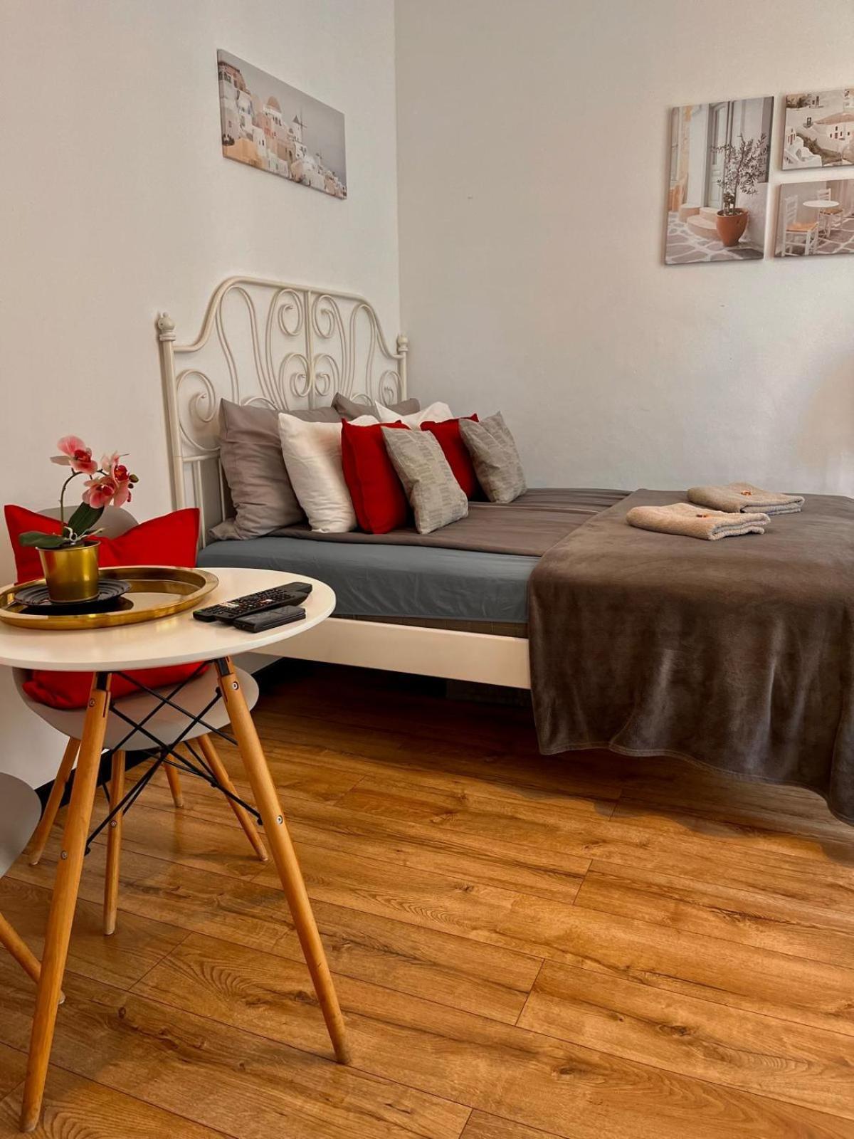 Best 1 Room Condo In Warszawa Center Exterior photo
